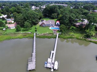 405 Bleak Point Ln, Hampton, VA 23669