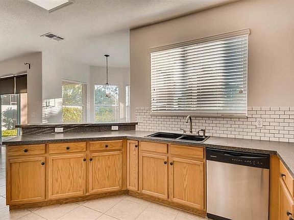 4th image of 12711 Winding Woods Ln