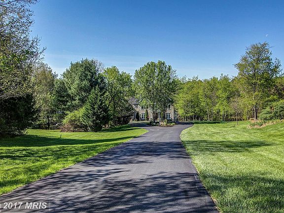 2nd image of 1 Lake Christopher Ct