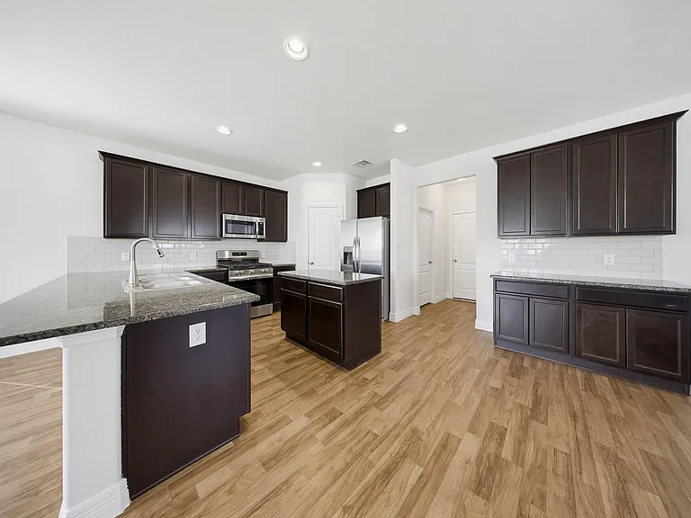40615 Guillemont Ln — Photo 7