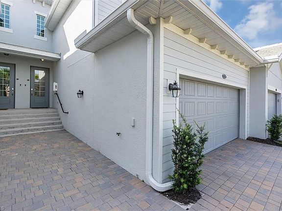 2nd image of 14600 Sycamore Ct #3722