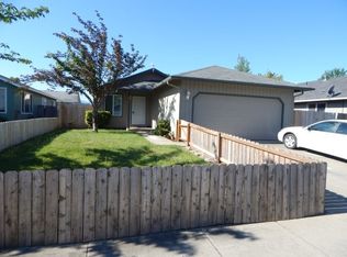 1334 Sun Glo Dr, Grants Pass, OR