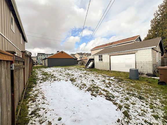 4th image of 4519 S Junett Street