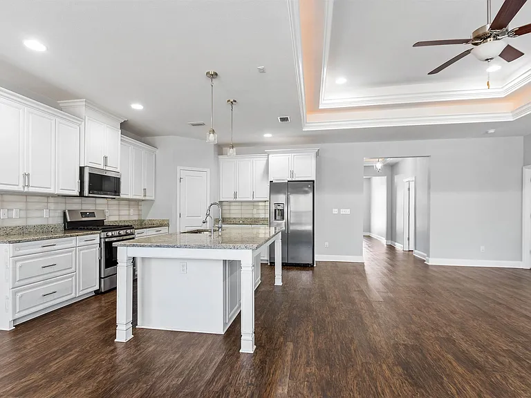 8756 Glenoak Trl — Photo 11