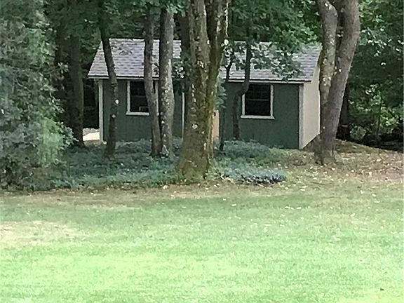 5th image of 1135 Forsyth Pl