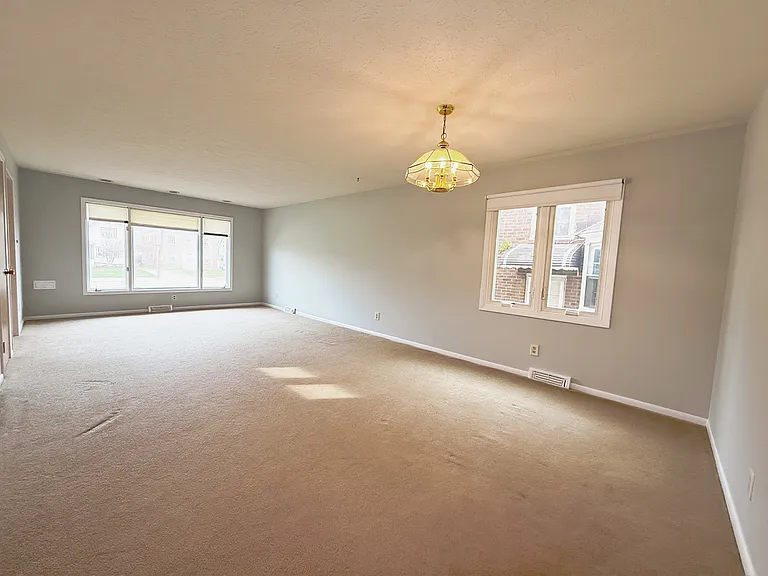 13630 Cedar Rd — Photo 8
