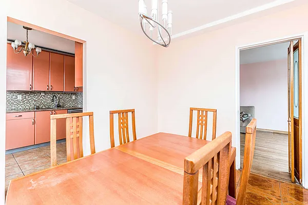 Sold by Exit Kingdom Realty | media 31