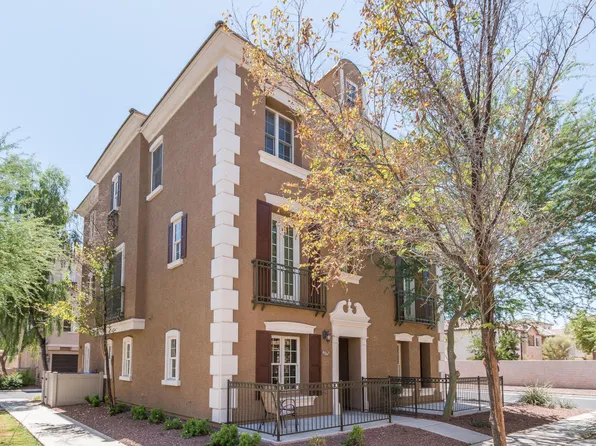 2790 S Balsam Dr, Gilbert, AZ 85295