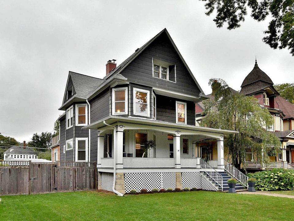 1st image of 307 S Humphrey Ave