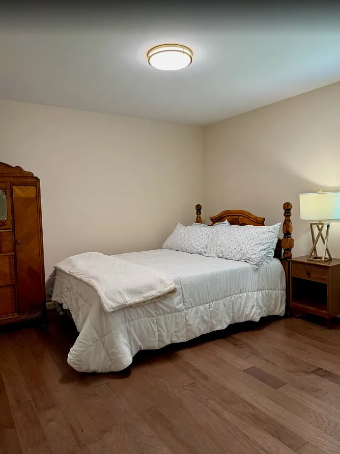 1 bed, 1470 sqft, $1,100 — Photo 4
