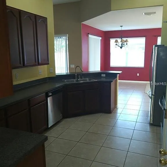 5804 Justicia Loop — Photo 9