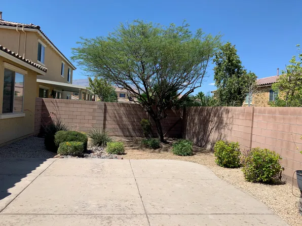 1778 Bluff Hollow Pl, North Las Vegas, NV 89084
