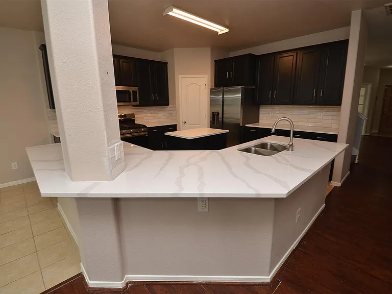 2707 Roaring Oaks Ln — Photo 10