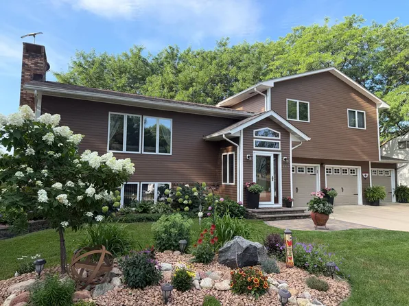 1309 Oriole Dr, Albert Lea, MN 56007