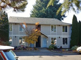 1332 W Locust St, Stayton, OR 97383