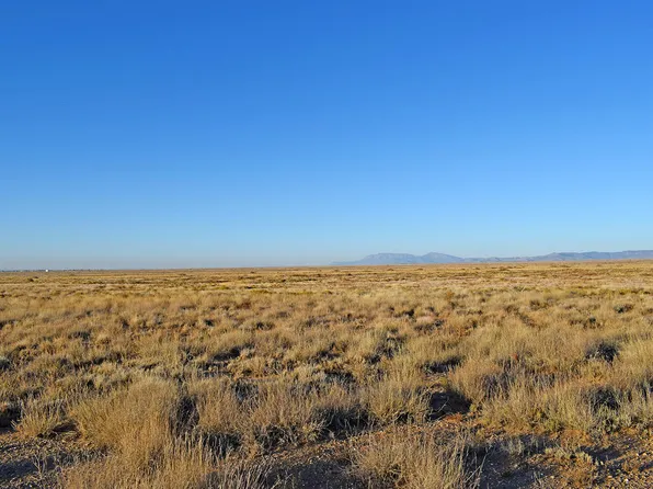 17-18 Rio Del Oro Loop N #2, Los Lunas, NM 87031