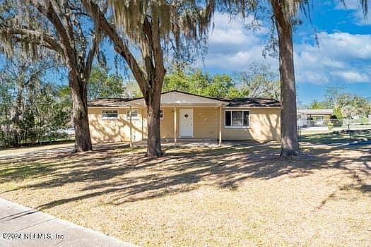 1st image of 375 CENTURA Drive