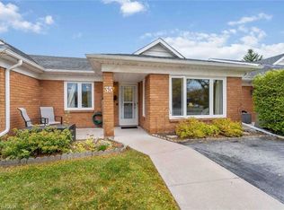 35 Nova Cres #7, Welland, ON L3C 6P8