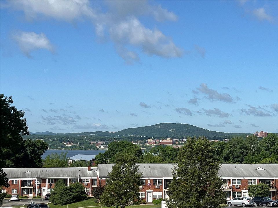 1st image of 6 Colonial Rd APT 70