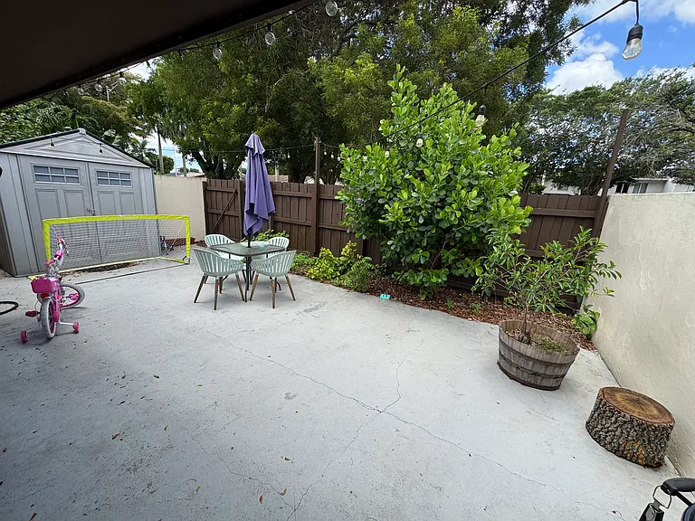 14108 SW 55th St — Photo 4