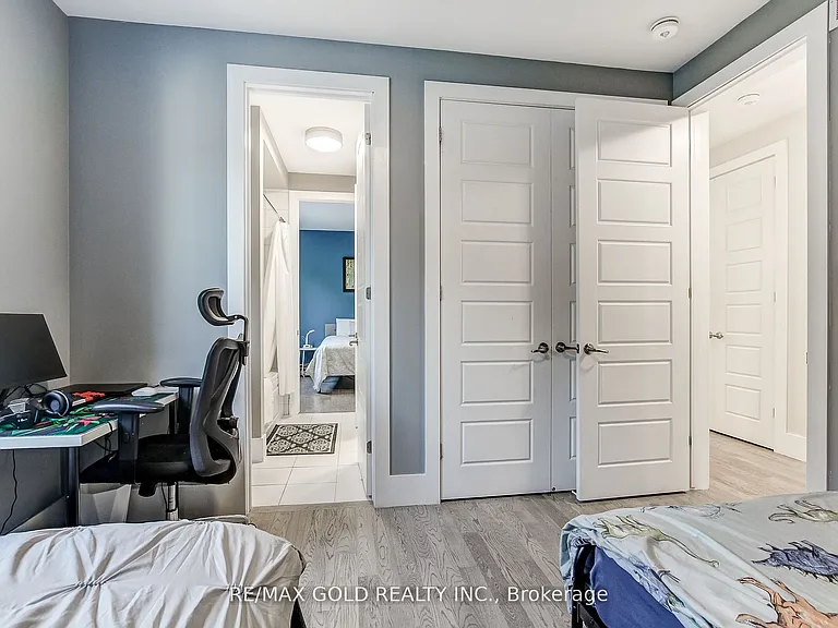 3352 Vernon Powell Dr — Photo 25