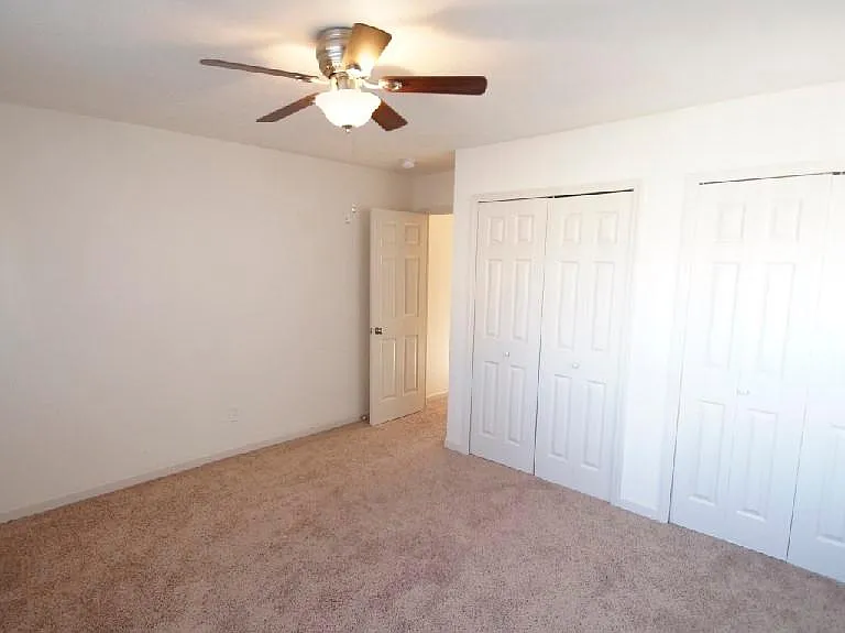 7323 Marlborough Ave #UP — Photo 13