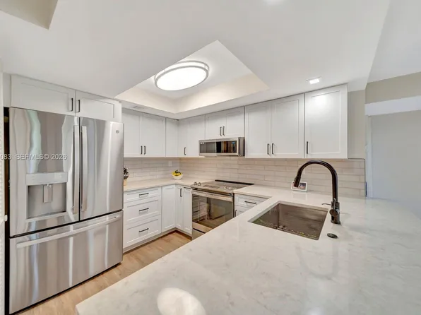 12455 SW 93rd Ter APT 403T, Miami, FL 33186