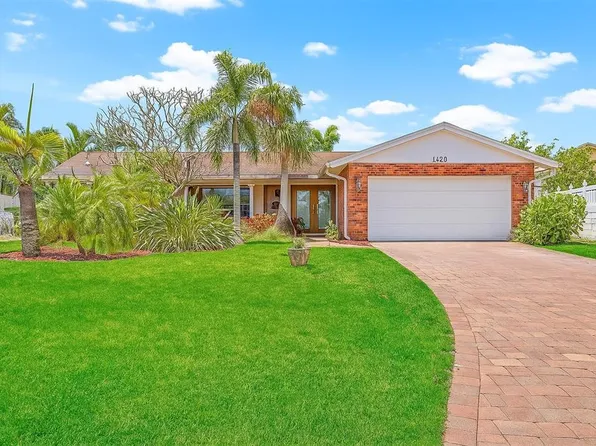 1141 80th Street Ct S, Saint Petersburg, FL 33707