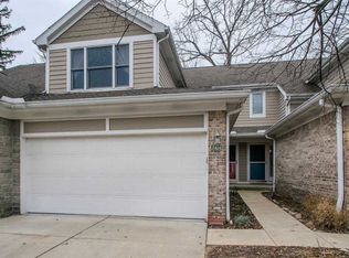 2424 Mulberry Ct, Ann Arbor, MI 48104
