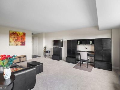 2500 N Van Dorn St APT 517, Alexandria, VA, 22302