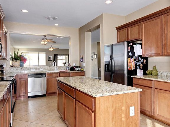 2nd image of 32762 N Pebble Creek Dr
