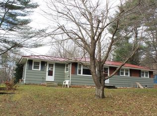 16 Fitch Reservoir Rd, Claremont, NH 03743