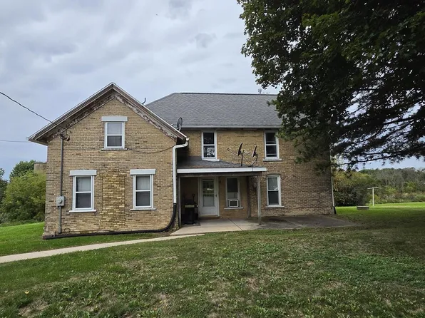 N8255 Overland DRIVE, Watertown, WI 53094