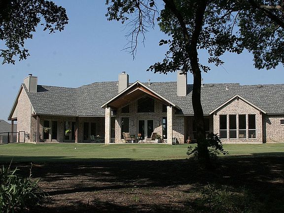 Rear elevation - shaded afternoon porches!