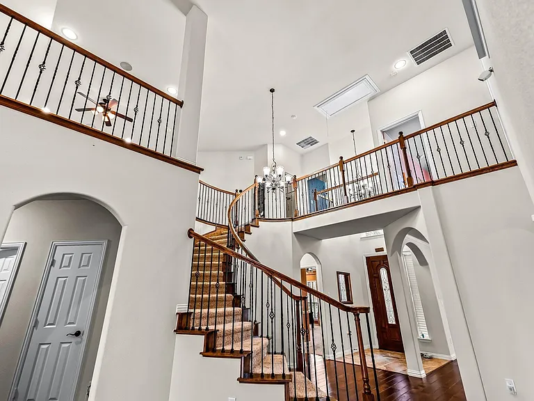 12467 Fallcreek Dr — Photo 10