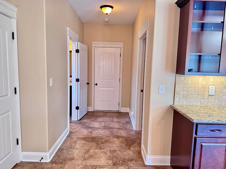 1500 Pressler Way — Photo 16