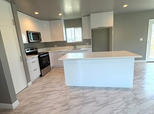 18302 E Woodcroft St #1/2, Azusa, CA 91702