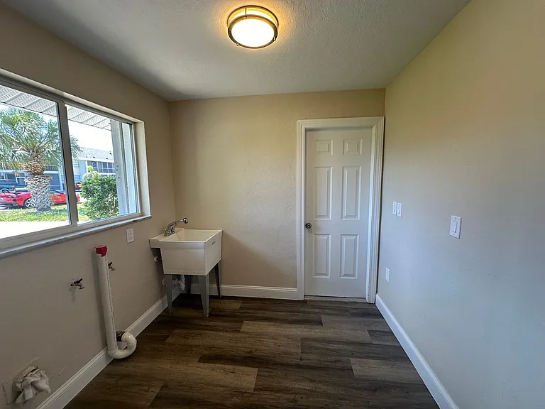 4223 SE 4th Pl — Photo 22
