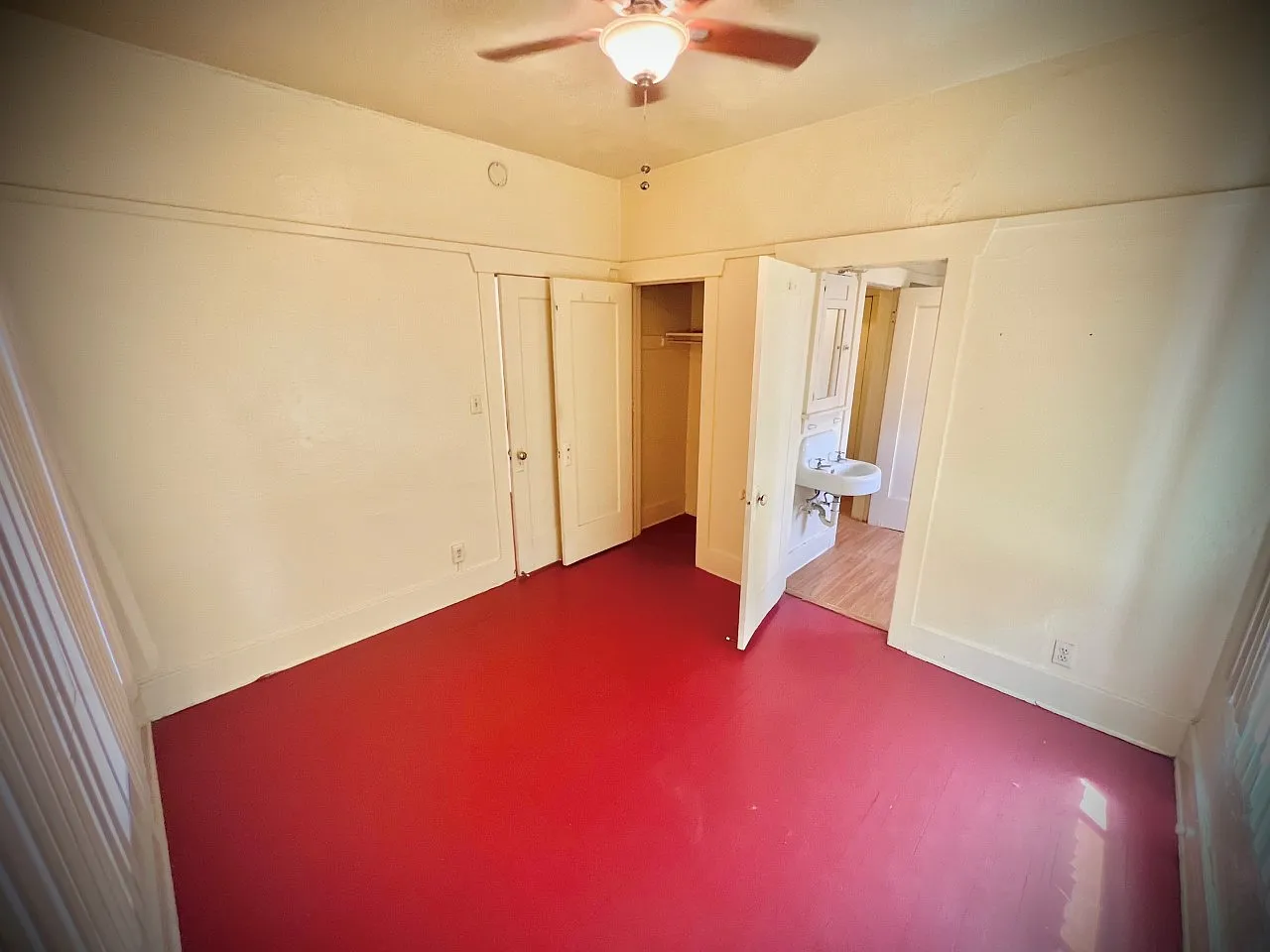 1001 East 8th Street - 2 — Photo 4