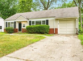 2318 W 79th St, Prairie Village, KS 66208