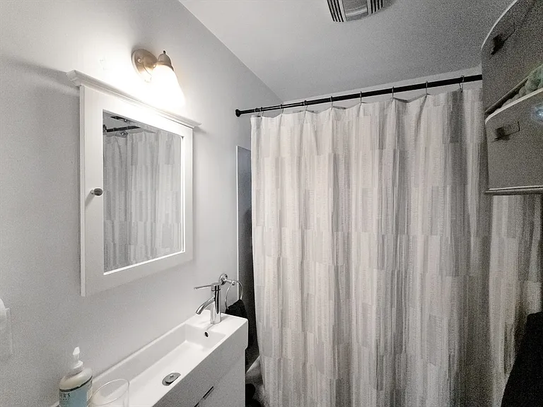 79 Perkins St #2 — Photo 16