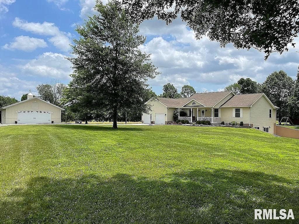 3748 Saraville Rd, Creal Springs, IL 62922 Zillow