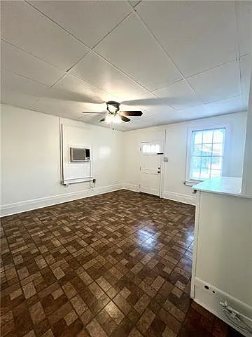 2 bed, 1.0 bath, 1056 sqft, $1,475 — Photo 4