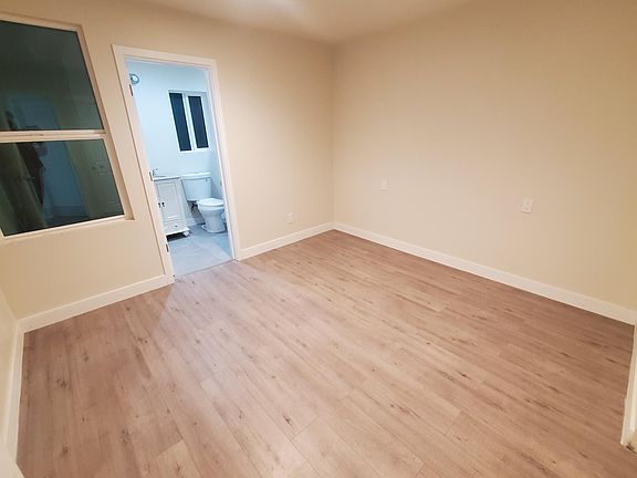 3rd image of 5023 Cimarron St #5023