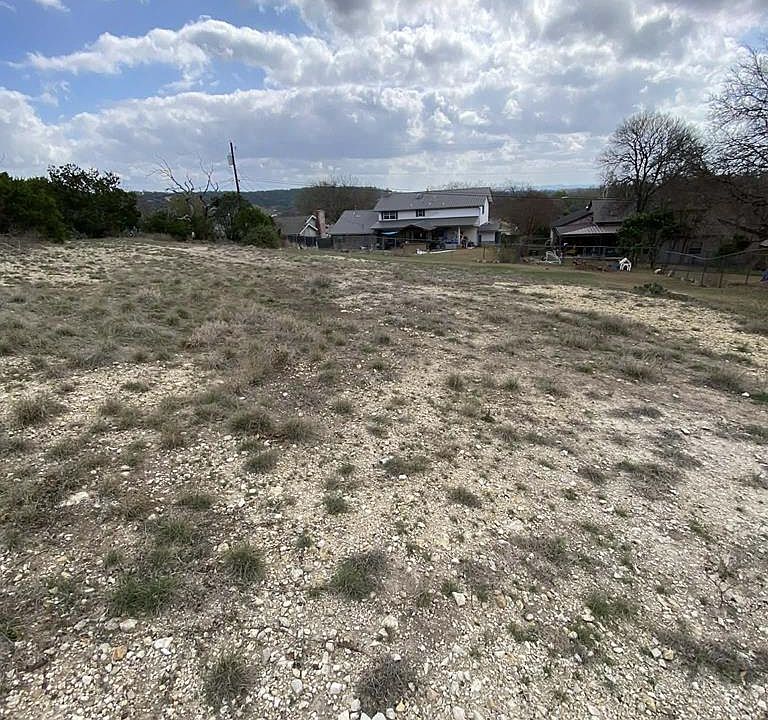 1st image of 431 Crest Ridge Dr