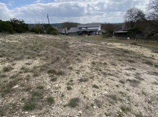 431 Crest Ridge Dr, Kerrville, TX 78028