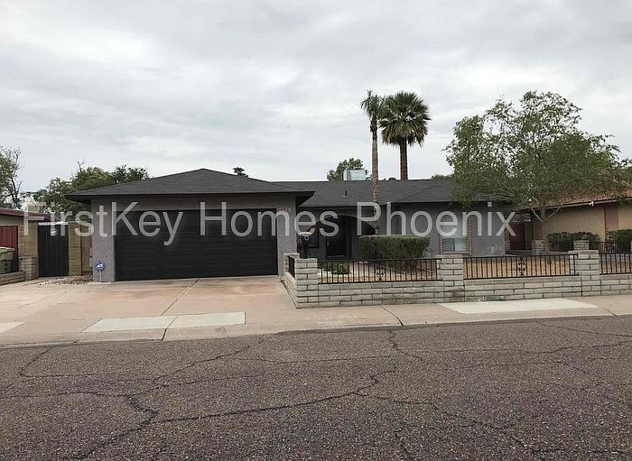 1st image of 4931 W Mercer Ln