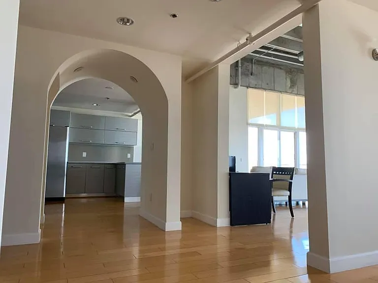 Penthouse 29 - 2 bed/2 bath - 2284 sq ft