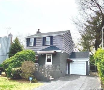 241 Norfeld Boulevard, Elmont, NY, 11003