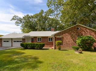 62 Candlewood Lake Rd, Brookfield, CT 06804